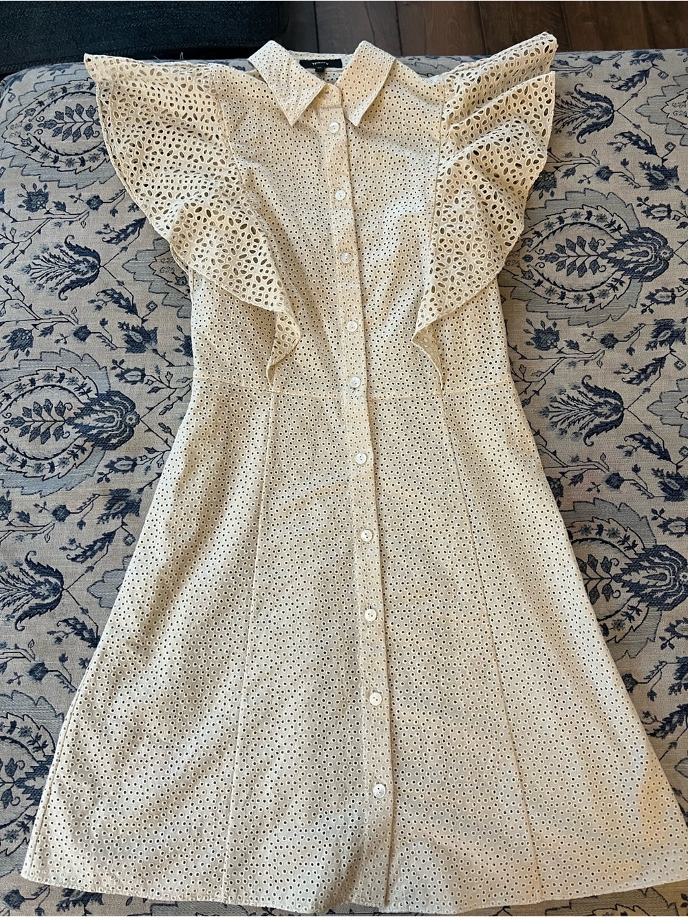 Theory Nova Ruffled Button Front Eyelet Ivory sleeveless Mini Dress size 00